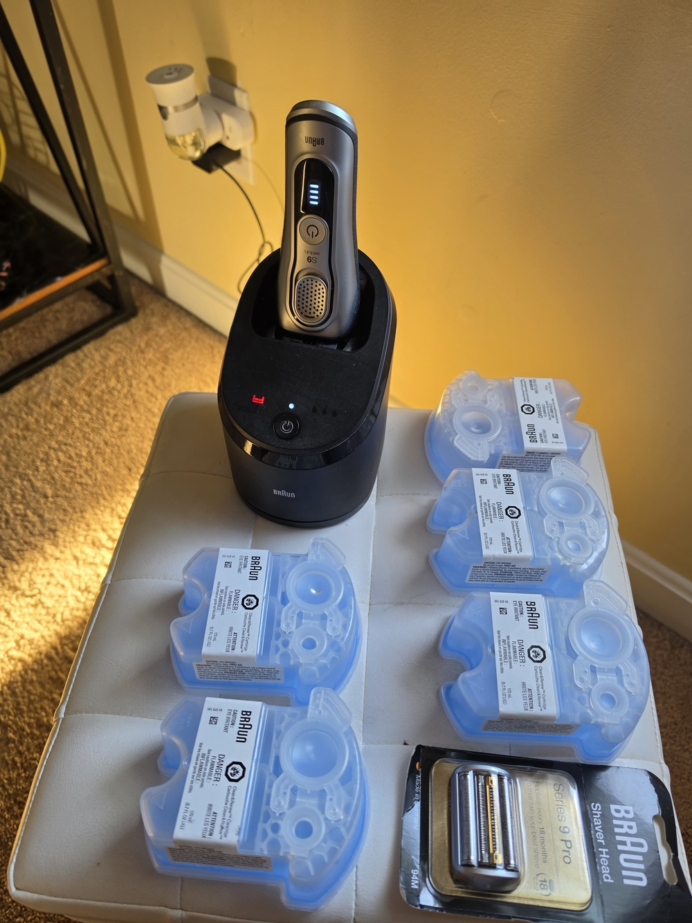 Braun Electric Shaver S9 in Silver and Black Braun Series 9 Wet & Dry Electric S - Picture 5 of 8